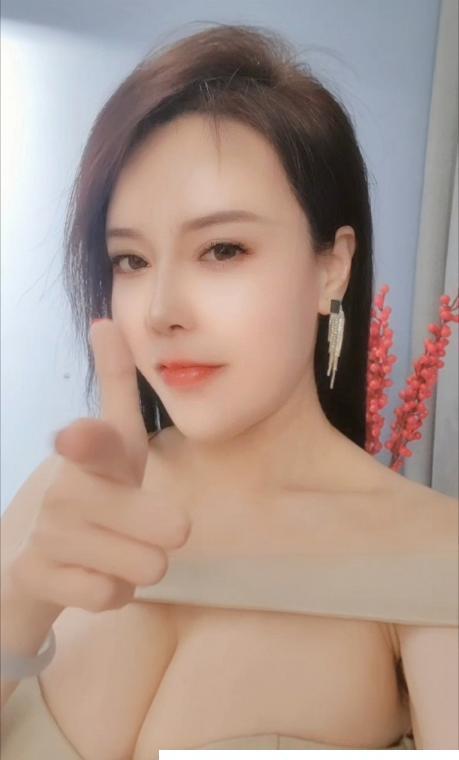 爆乳天后筱桐
