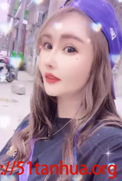 有点混血的妹子