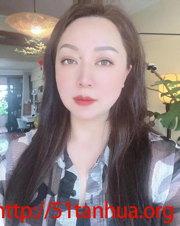 新迎气质少妇老师