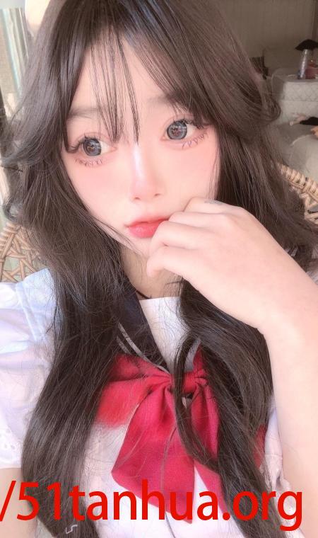 大眼可爱兼职卷卷